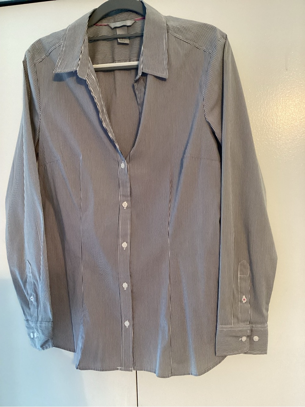 H&M Navy and White Pinstripe Long-Sleeve Button Shirt